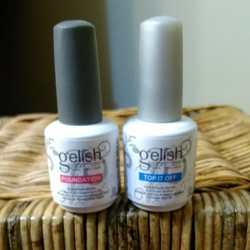 Gelish base and top coat